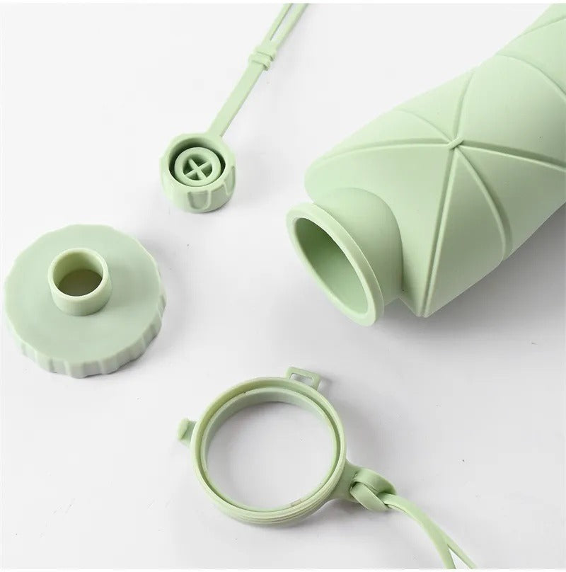 Silicone Folding Water Bottle – Collapsible Travel Bottle | Random Color | 600ML